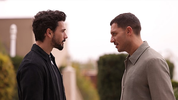 NOW TV ekranlarında yayınlanan Yeraltı dizisi, daha ikinci bölümüyle reyting zirvesine yerleşmeyi başarmıştı.