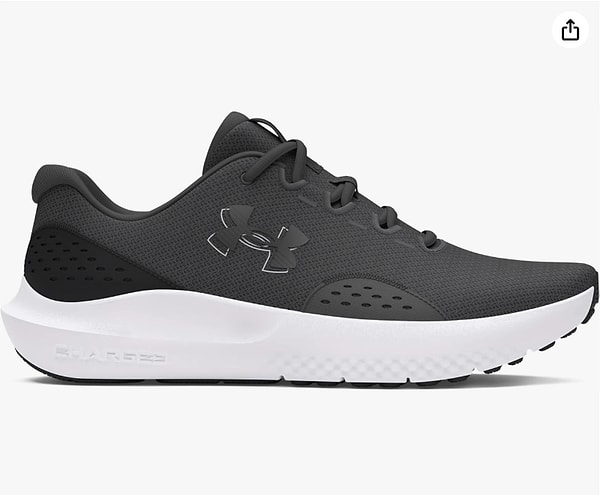 Rahatlığının, şıklığının yanında kalitesiyle de tercih sebebi olan Under Armour Charged Surge 4 Spor Ayakkabı , şu ara en çok tercih edilen koşu ayakkabılarından biri.