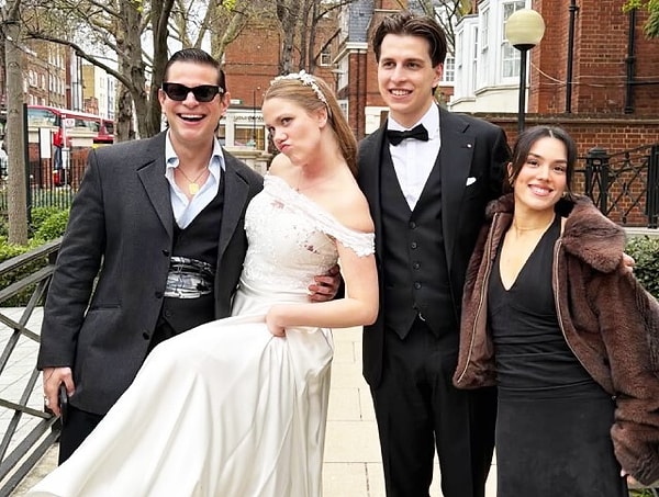 Kariyerinin zirvesindeyken Türkiye’yi bırakıp Londra’ya yerleşen Yereli, burada müzikle ilgilenmeye başlamış ve hayatına bambaşka bir yön vermişti.