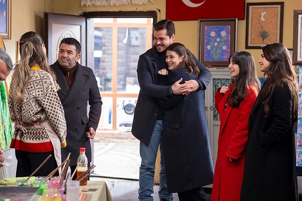 TRT 1'in sevilen dizisi Gönül Dağı 6. sezonuyla ekrana geliyor.