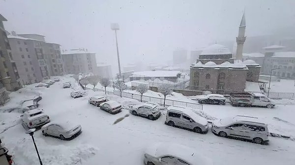 Asıl hareketlilik ise çarşamba günü başlıyor.