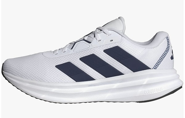 Haftanın en büyük indirimi: adidas Galaxy 7 Yürüyüş Ayakkabısı!