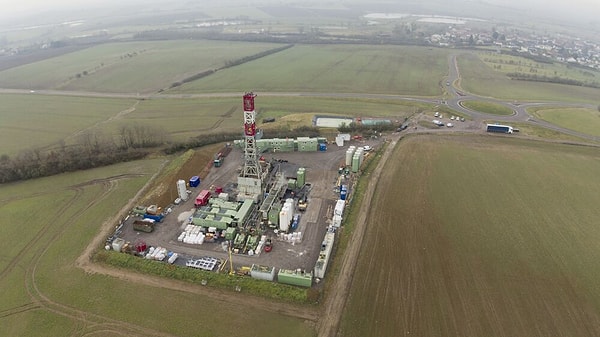 Sondaj verileri ve derinlik analizleri rezervin devasa boyutunu teyit ediyor.