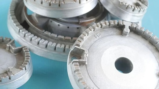 You Can Make Your Stained Stove Burner Sparkle Using Items You Have in the Kitchen!