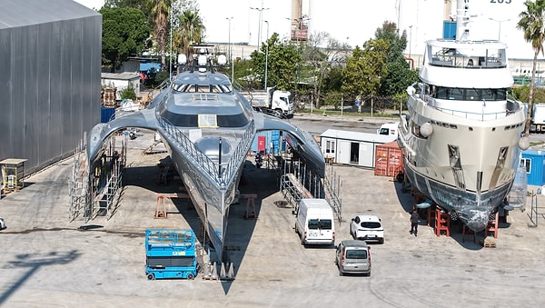 Antalya Serbest Bölge, özellikle 2021 yılında tamamlanan altyapı yatırımlarıyla Akdeniz çanağındaki en büyük rakip merkezlerden biri haline geldi.