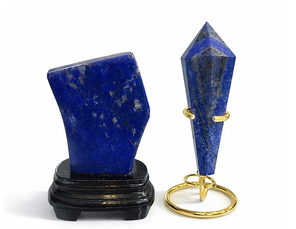 Bu taşın enerjisi doğrudan Satürn ile bağlantılıdır.