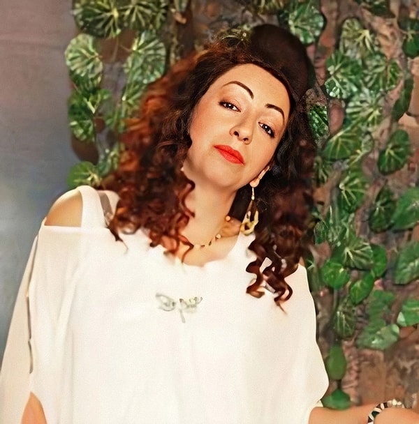 1. Hasibe Eren, Avrupa Yakası'yla ilgili itirafta bulundu.