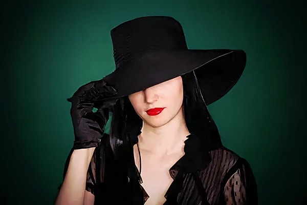 Akrep burcu astrolojinin en derin karakterlerinden biri olarak kabul edilir