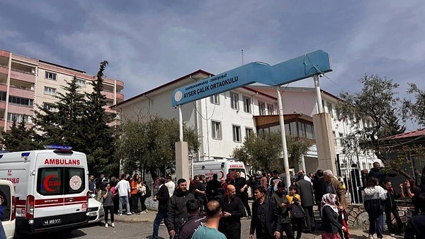 Kahramanmaraş'ta yaşanan okul saldırısında hayatını kaybeden 1 öğretmen ve 8 öğrencinin kimlikleri belli oldu.