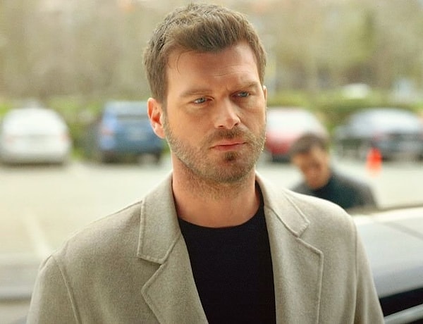 Pivotal Moments in Kıvanç Tatlıtuğ's Career and His Popular TV Series