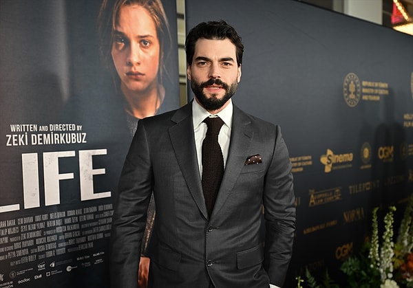 The Career Journey and Memorable TV Shows of Akın Akınözü