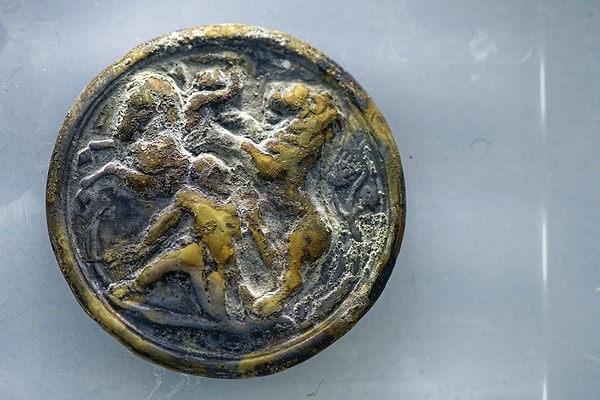 It provides significant clues about the ancient trade networks in the region.