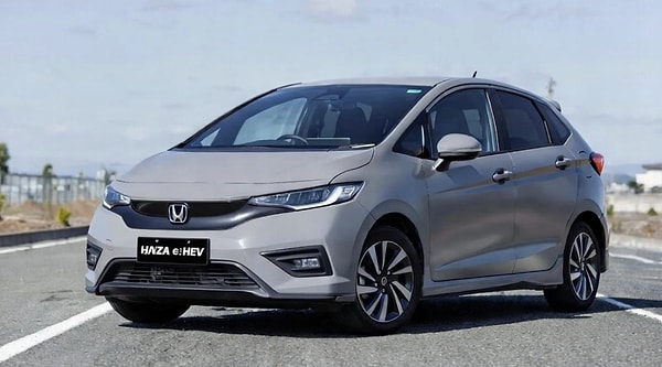 Honda Jazz e:HEV: Akıllı Mühendislik ve Geniş Yaşam Alanı
