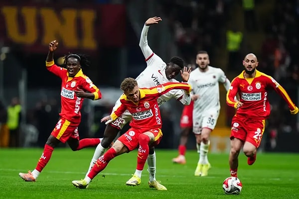 Sarı kırmızılı ekip, Türkiye Kupası'nda Gençlerbirliği'ne mağlup olarak kupaya veda etti.