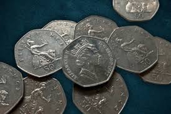 Bir madeni paranın değerini belirleyen üç ana unsur vardır: Nadirlik (Basım sayısı), Durum (Kondisyon) ve Hatalar.