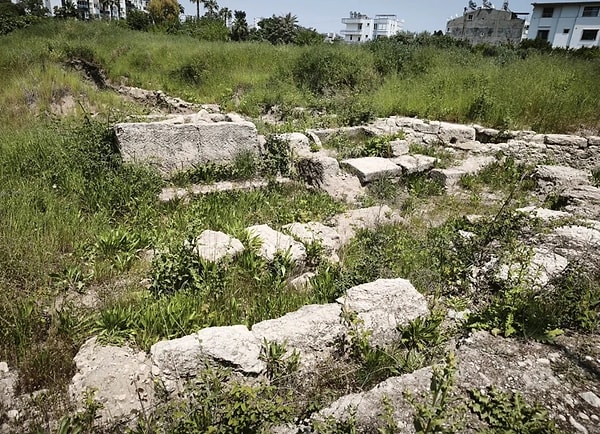 Villa yapacaklardı, keşif yaptılar.