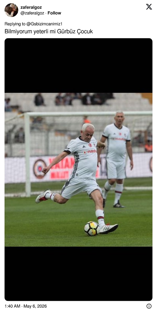 Zafer Algöz ise futbol kariyeri olmayan ünlü yayıncıya bir futbol maçında çekilen görüntüsüyle yanıt verdi.