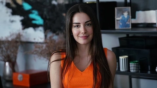 Kızılcık Şerbeti'nden ikinci kez ayrılan Selin Türkmen’in ayrılık nedeni sosyal medyada gündem oldu.