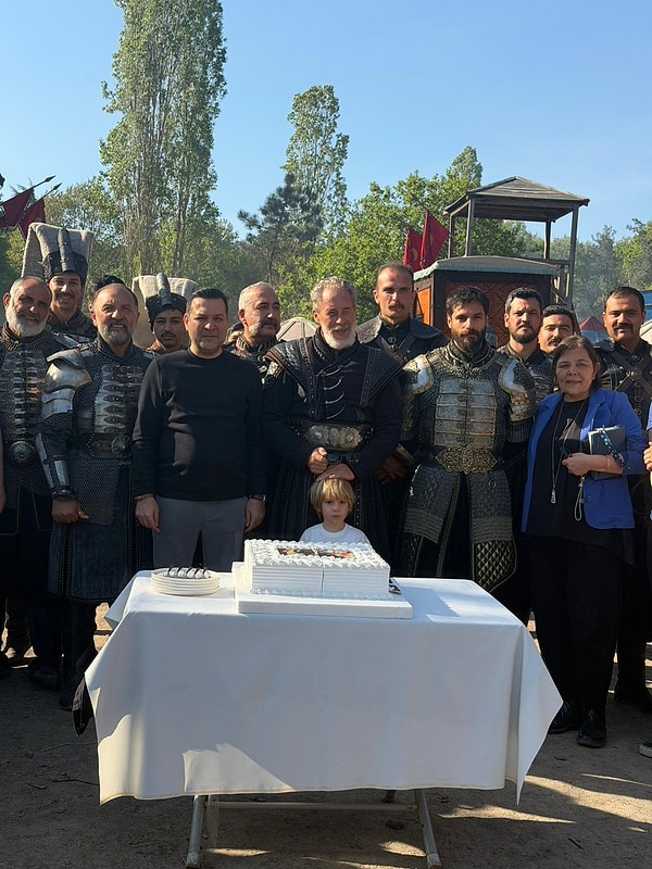 Mehmed: Fetihler Sultanı'nın Zağanos Paşa'sı Sinan Albayrak, diziye veda ediyor.