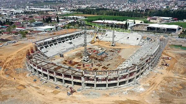 İnşaat çalışmaları planlanan takvim doğrultusunda hız kesmeden devam ediyor