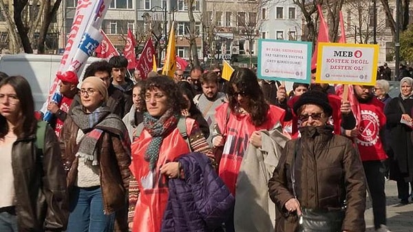 Sorun, yıllardır eğitim kurumlarında büyüyen yapısal körlükte.