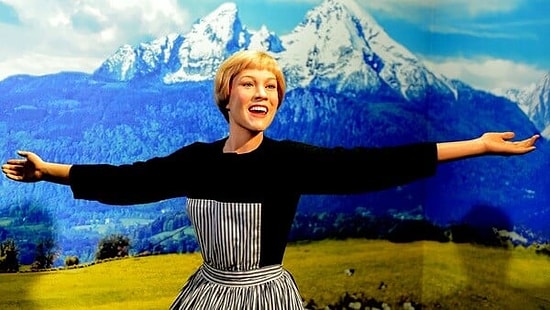 The Woman Who Bought 940 Tickets for the Same Movie: A Lifelong Obsession