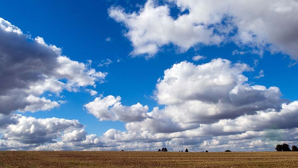 Clouds Weigh as Much as 100 Elephants: Why Don’t They Fall on Our Heads?