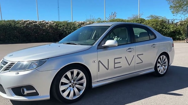 NEVS mühendisleri tarafından geliştirilen ve tekerlek içi motor teknolojisiyle dikkat çeken Emily GT sedanın seri üretim umutları da bu süreçte resmen sona erdi.