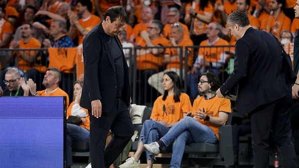 Avrupa basketbolunun bir numaralı organizasyonu olan EuroLeague'de çeyrek final 5. ve son maçında İspanyol takımı Valencia Basket, sahasında Yunan ekibi Panathinaikos'u ağırladı.