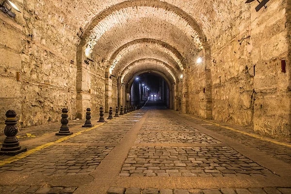 The Beylerbeyi Palace Tunnel (The Sultan's Garden)