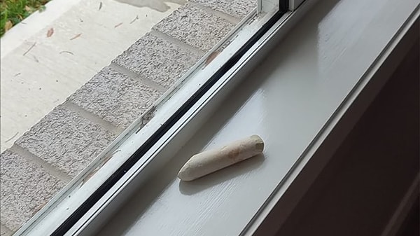 The miraculous effect of chalk is not merely confined to the area under the sink.