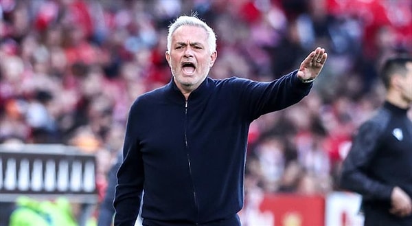 Mourinho's recent years are sounding alarm bells.