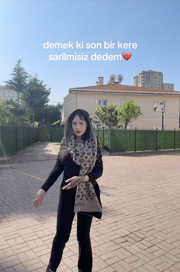 Dedesinin vefat haberini alan playvngel isimli kullanısı cenaze öncesi "fitcheck" de yapmıştı.