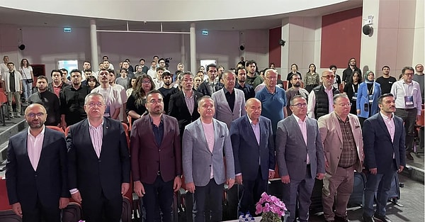Programın sunuculuğunu gazeteci ve yazar Yeşim Sarıtaş ve Lidea Programı Koordinatörlerinden girişimci Altan Türel üstlendi.