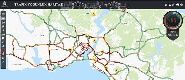 İstanbul'da trafik yüzde 85'e ulaştı.