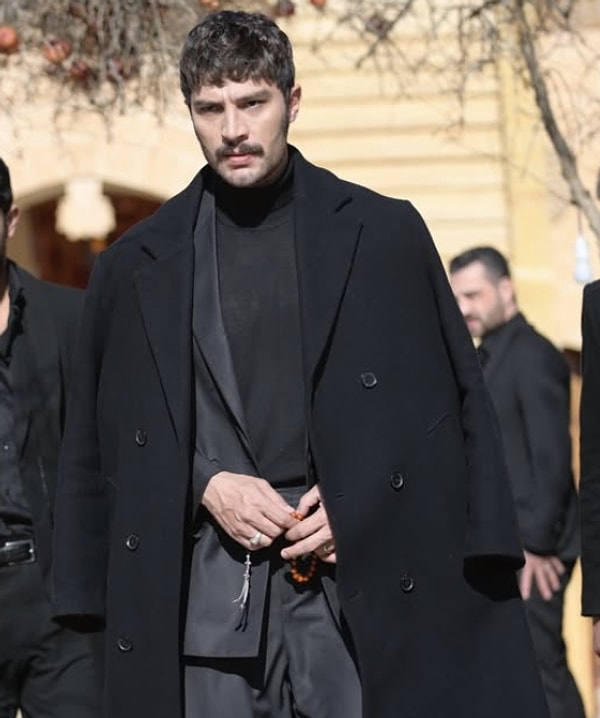 Ilhan Sen has managed to become one of the most noteworthy male actors on the screen in recent years.