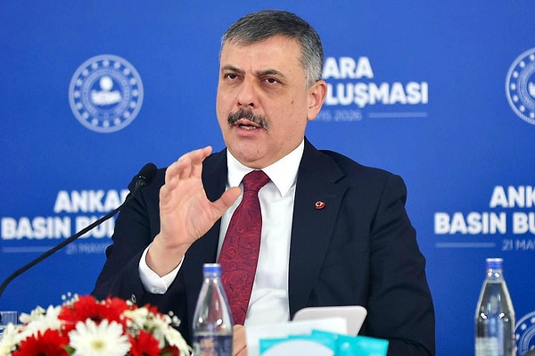İçişleri Bakanı Mustafa Çiftçi, Ankara'da gazetecilerle bir araya gelerek bayram tatiline ilişkin alınan tedbirleri açıkladı.