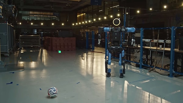 Robotik uzuvların takip mekanizması insan biyolojisiyle benzerlik gösteriyor