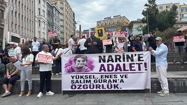 Diyarbakır’ın Bağlar ilçesinde öldürülen 8 yaşındaki Narin Güran’ın davası tartışılmaya devam ediyor.
