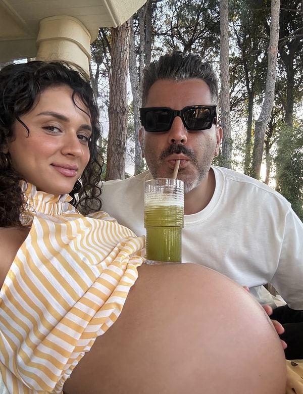 Dijital reklam ve menajerlik dünyasının tanınan isimlerinden biri olan Tolga Akış, özellikle Manifest grubunun kurucusu olarak biliniyor.