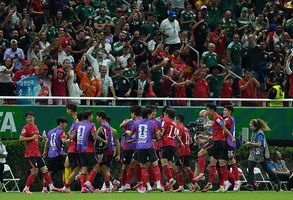 Kuzey Amerika'nın ev sahipliği yaptığı 2026 FIFA Dünya Kupası'nda A Grubu heyecanı, Guadalajara Stadyumu'ndaki nefes kesen bir karşılaşmayla başladı.