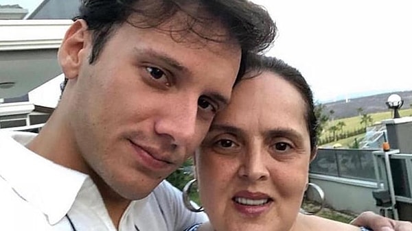 Edis, kariyer yolculuğuna dair dikkat çeken bir detayı ilk kez paylaştı.