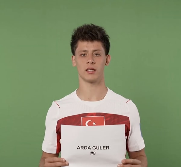 Tüm takımlar, hem yabancı spikerler hem de yabancı futbol fanatikleri için isimlerinin nasıl telaffuz edileceğine dair video paylaştı.
