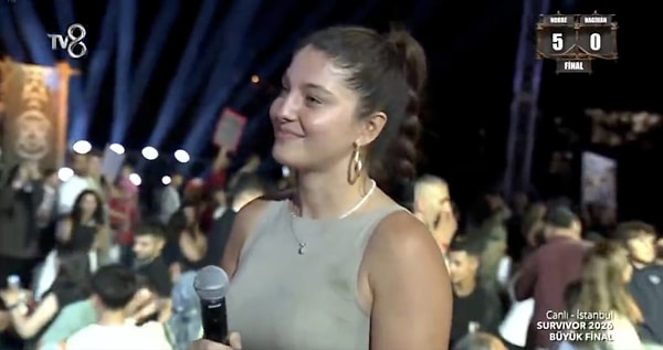 Survivor finalinde şampiyon Nobre olurken sosyal medyada Seren Ay'ın yuhalandığı iddiası gezdi.