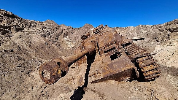 Experts are hailing this discovery as "extraordinary and historically unparalleled."