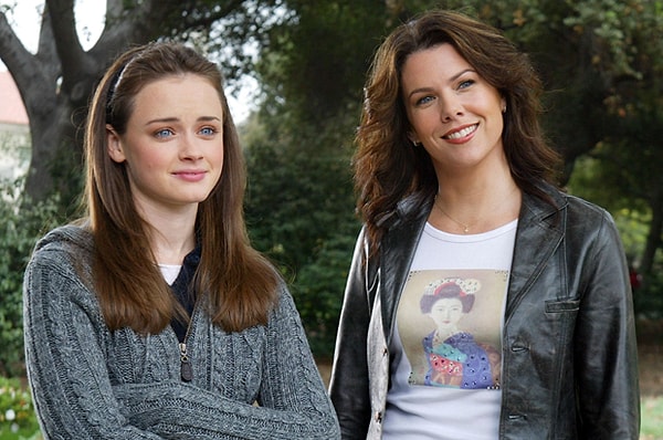 Launched in the year 2000, Gilmore Girls has etched its name into the annals of television history with its warm small-town ambiance, ceaseless love for coffee, and cleverly penned dialogues.
