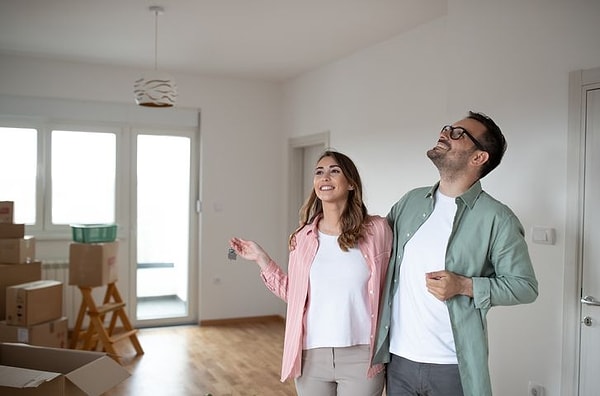 Phil Spencer is inviting potential buyers to look beyond the superficial appearance during house tours.