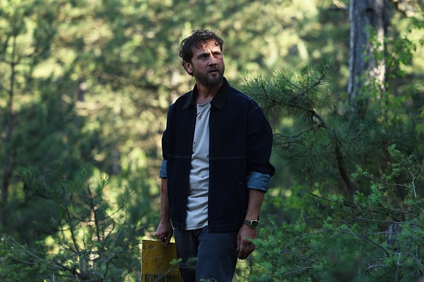 Introduced with a storyline reminiscent of the globally renowned series "Lost", "The Road Home" recently commenced filming.