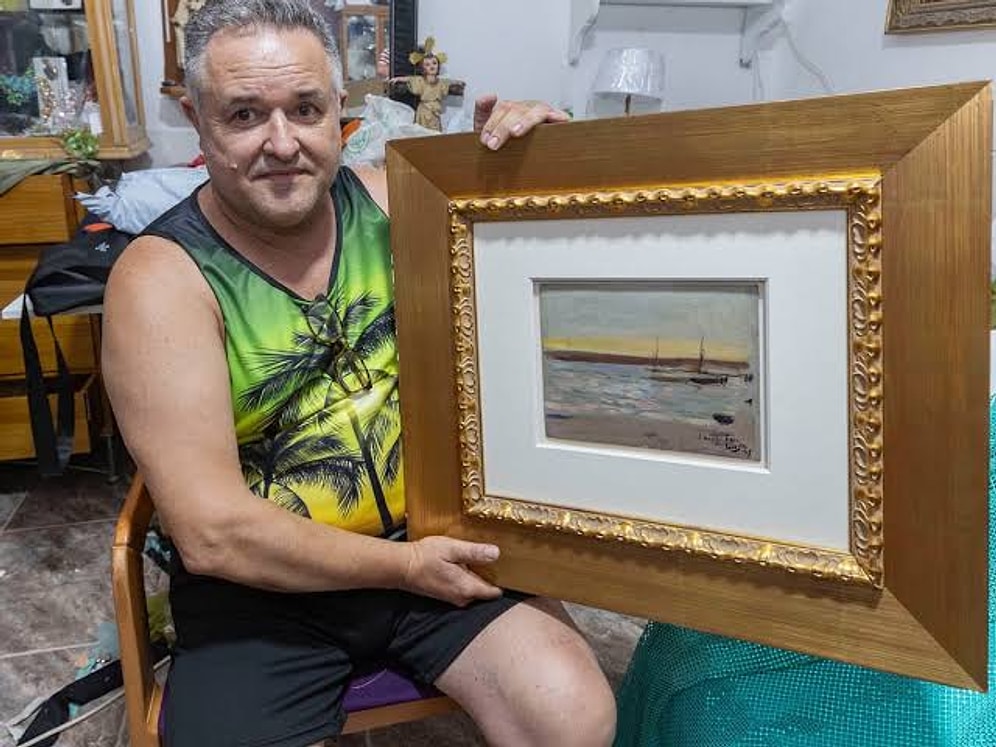 Found on the Sidewalk and Taken Home: Object Turns Out to Be Worth a Fortune