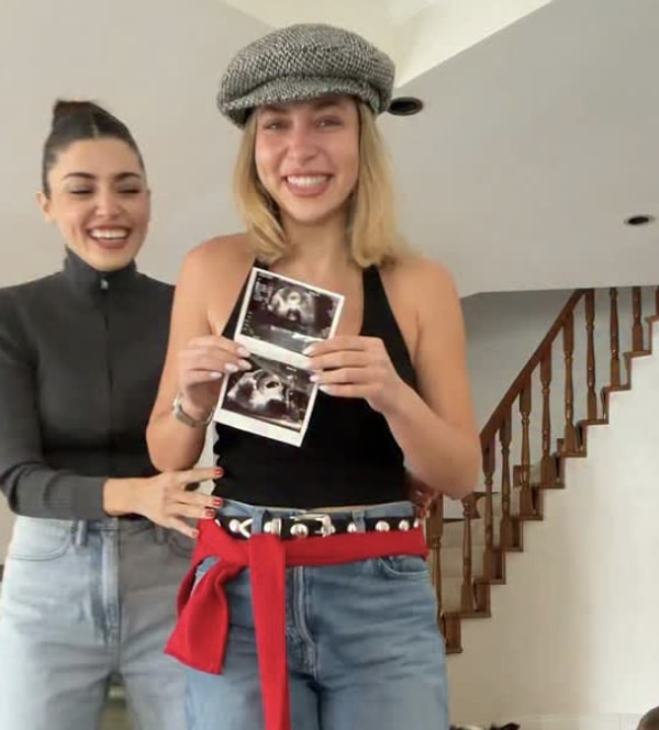 Oyuncu Hande Erçel kadar ablası Gamze Erçel de uzun yıllardır magazin dünyasının yakından takip ettiği isimlerden biri.